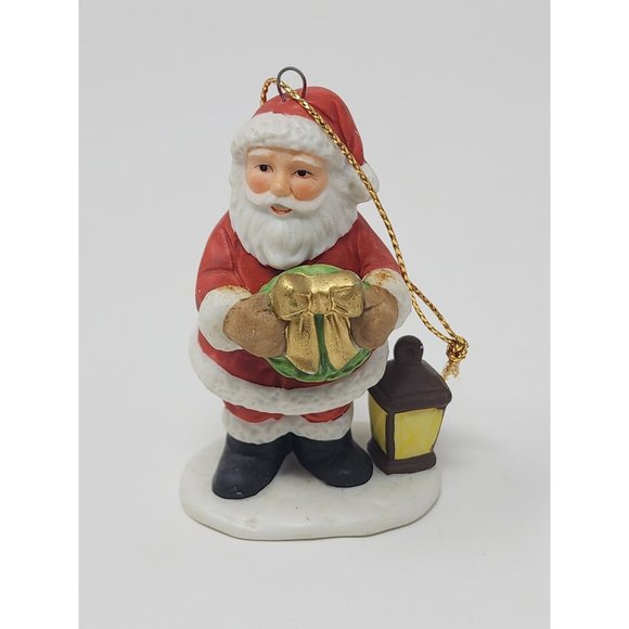 Set Of 5 Homco Christmas Figurines 2 Santas 2 Bears 1 Pine Tree - Picture 2 of 10